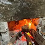 Jani Stone House Fireplace Near Quiet Nature ゲストハウス *