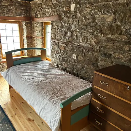 Jani בית הארחה